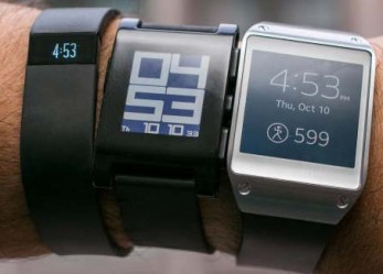 Will Google Succeed in Making Android Wearables Compatible with iOS?